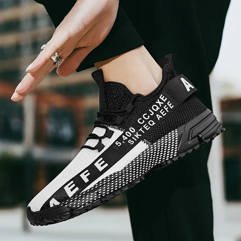 Men's Lightweight Breathable Sneakers