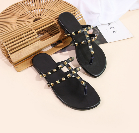 Stylish Rivet Soft Bottom Sandals