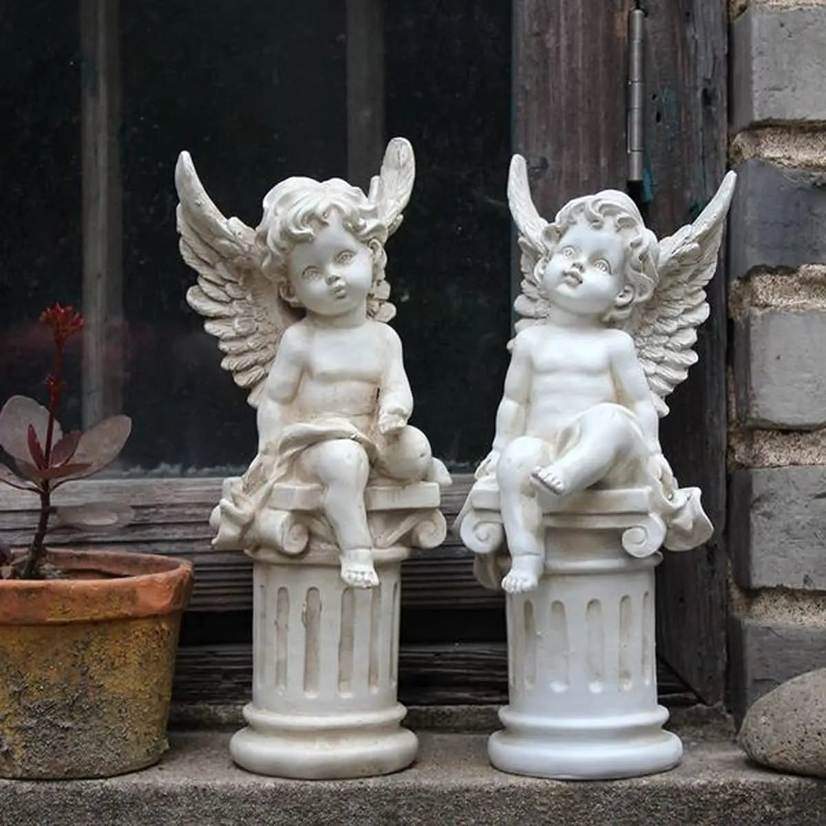 Cherub Angels Roman Pillar Garden Statue