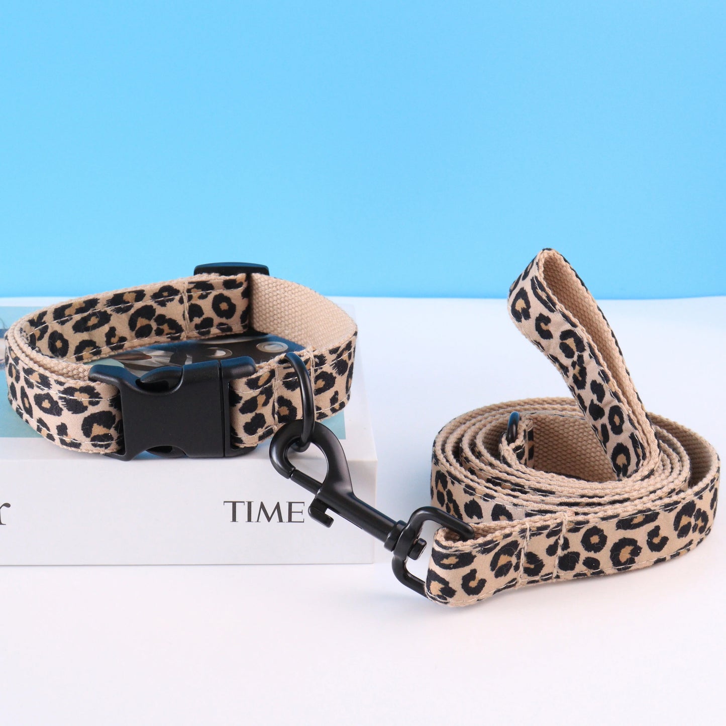 Leopard Green Field Pet Collar Set