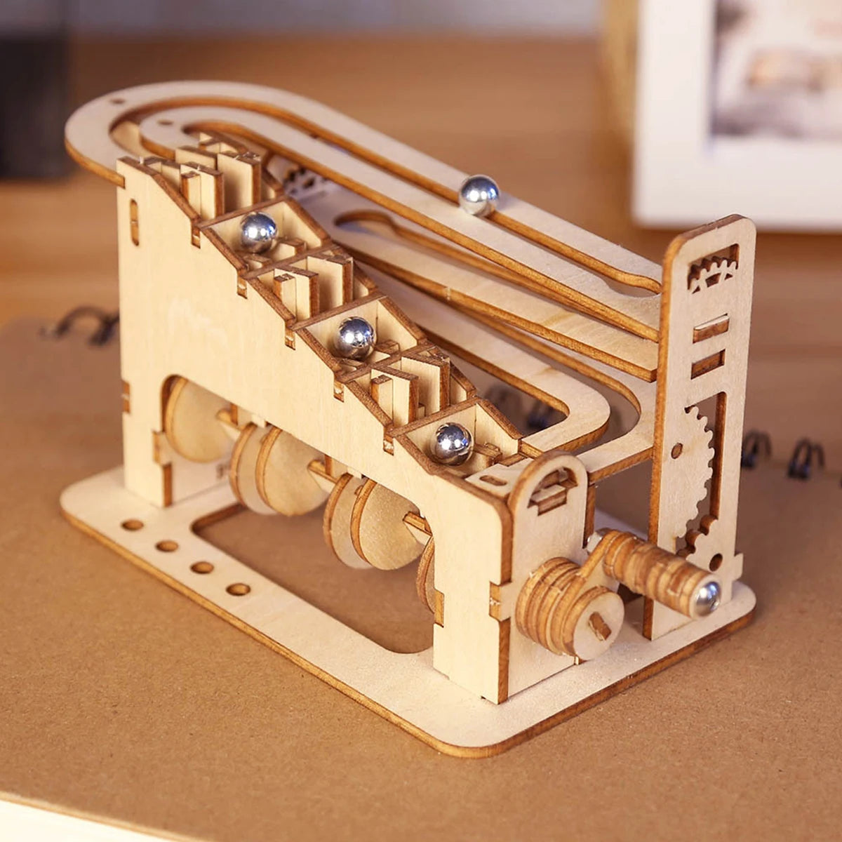 3D Wooden Spiral Marble Run Puzzle