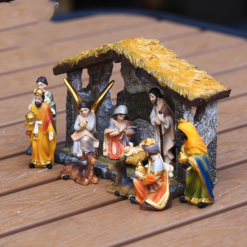 Classical Resin Crafts for Holiday Gifts