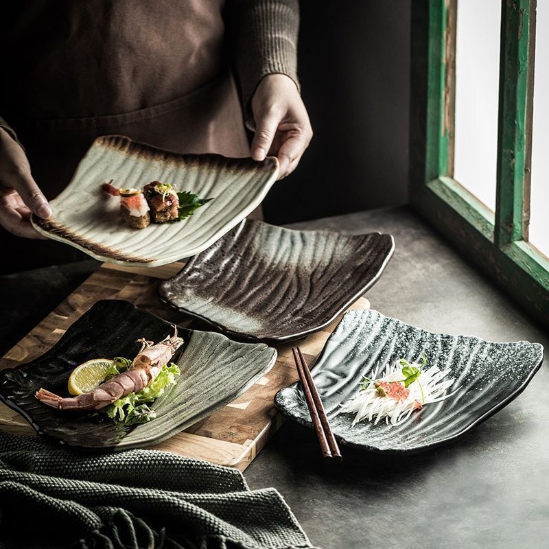 Japanese Specialty Ceramic Plate Set